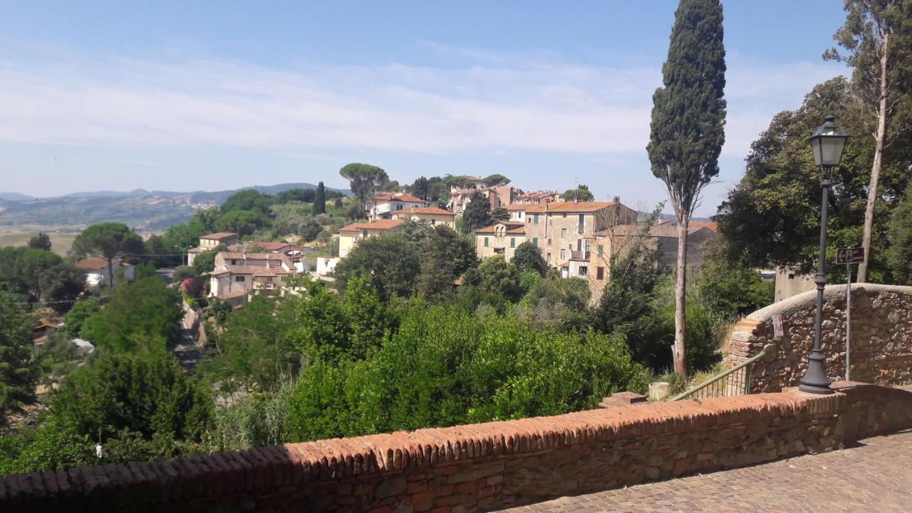 Apartamento La Casa Della Luna Terricciola Exterior foto